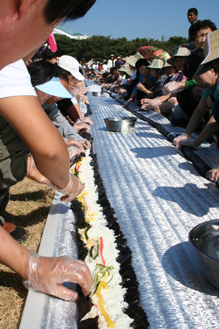 가장 긴 김밥 사진