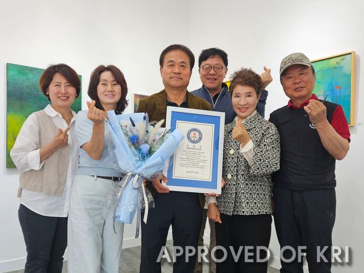 자연돌 새 모양 돌 공예품(‘돌담새’) 최다 제작 사진
